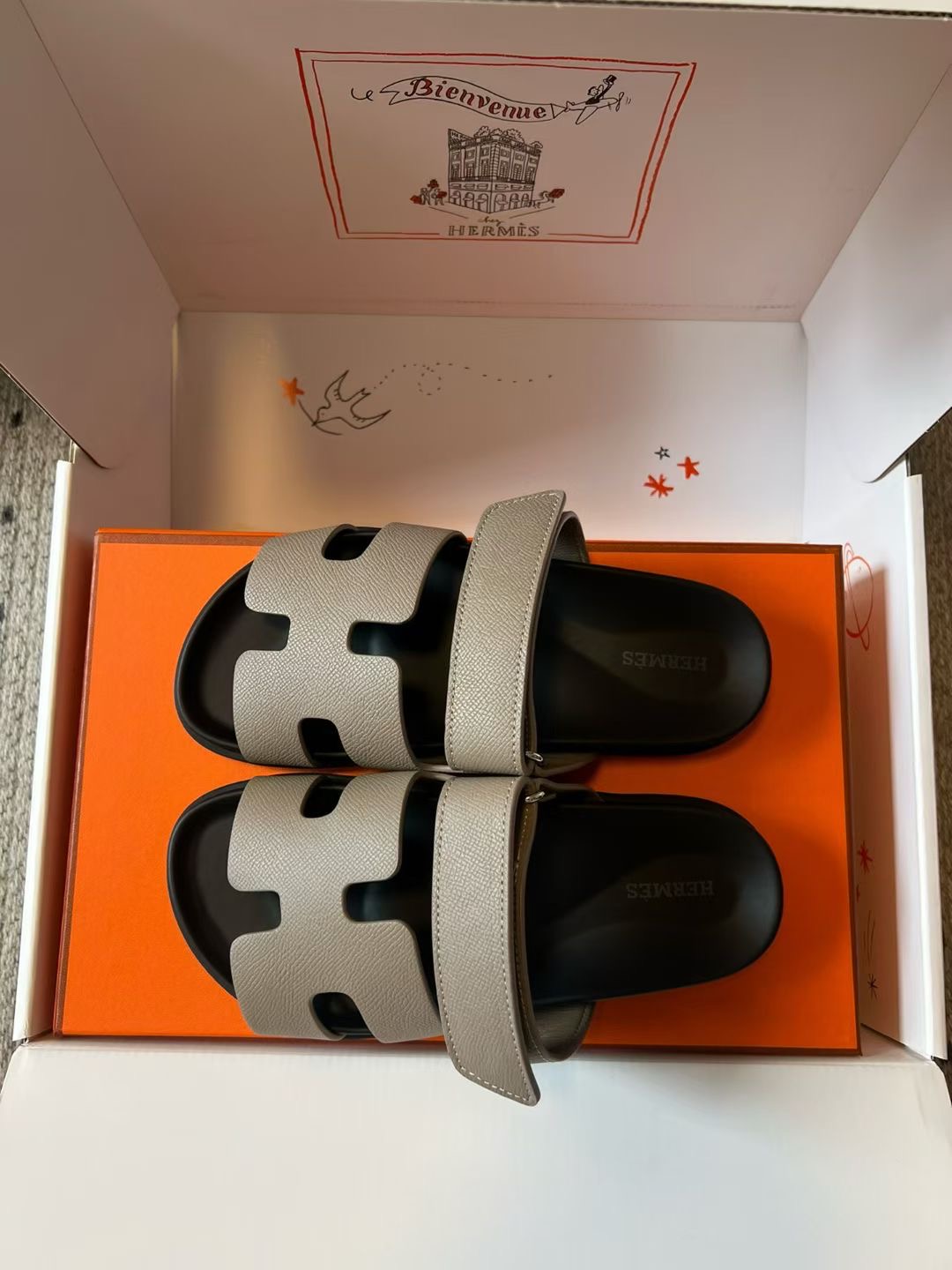 에르메스 시프레 샌들