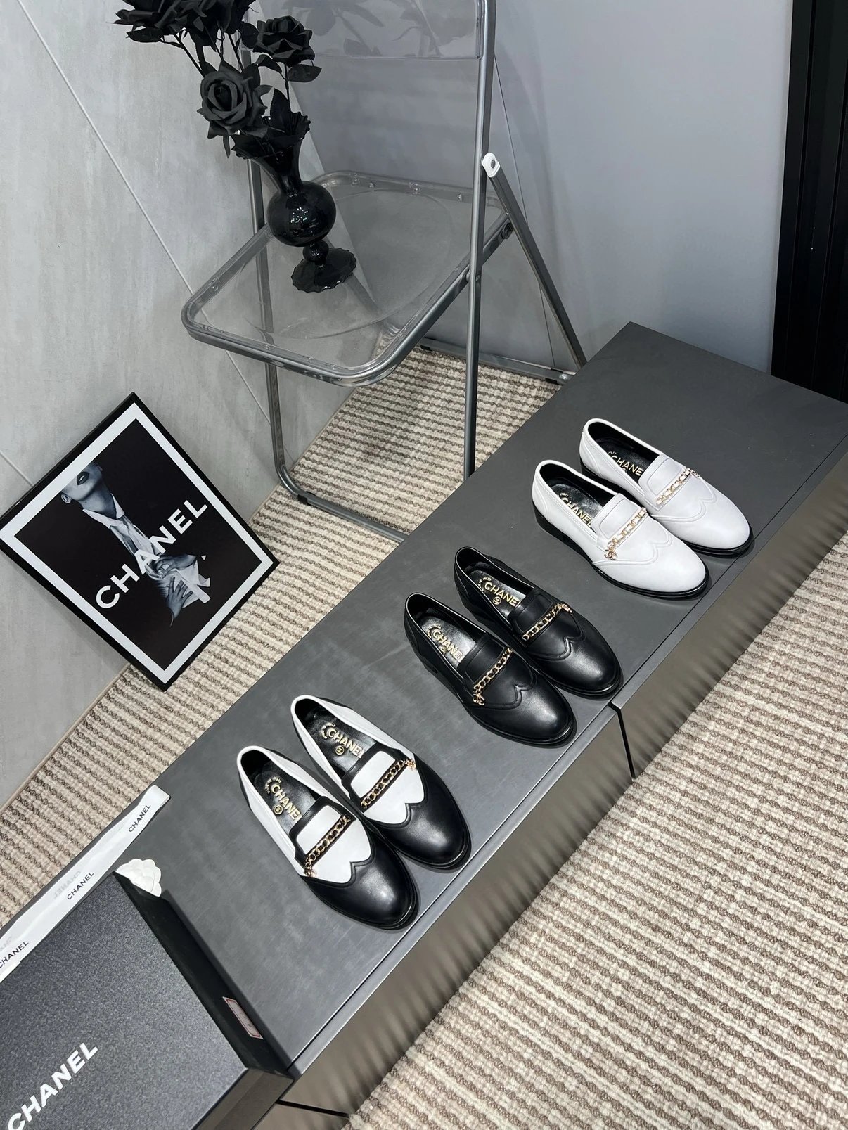 샤넬 골드 체인 로퍼