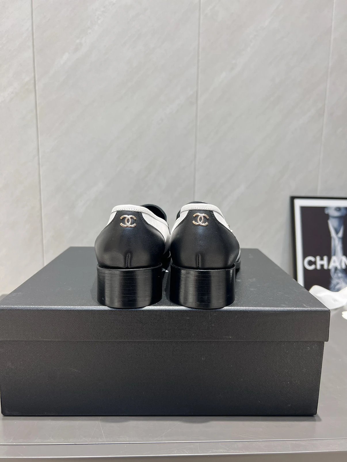 샤넬 골드 체인 로퍼