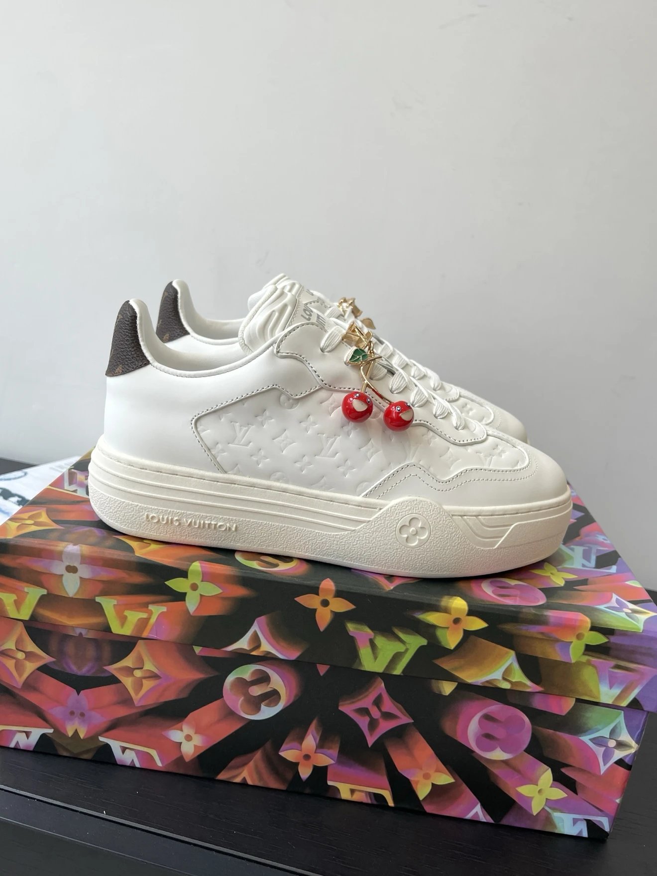 루이비통 모노그램 비버리 힐스 스니커즈