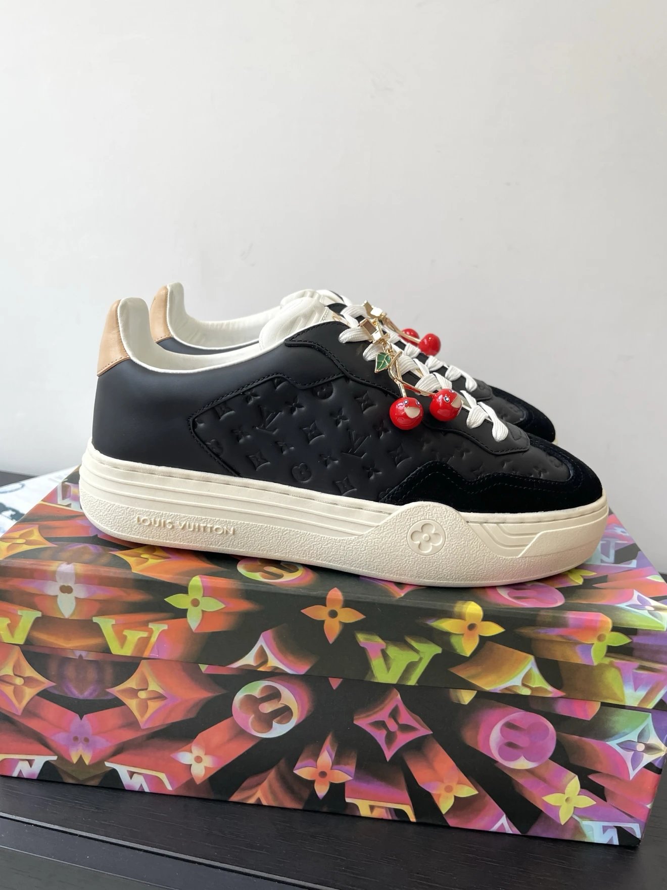 루이비통 모노그램 비버리 힐스 스니커즈