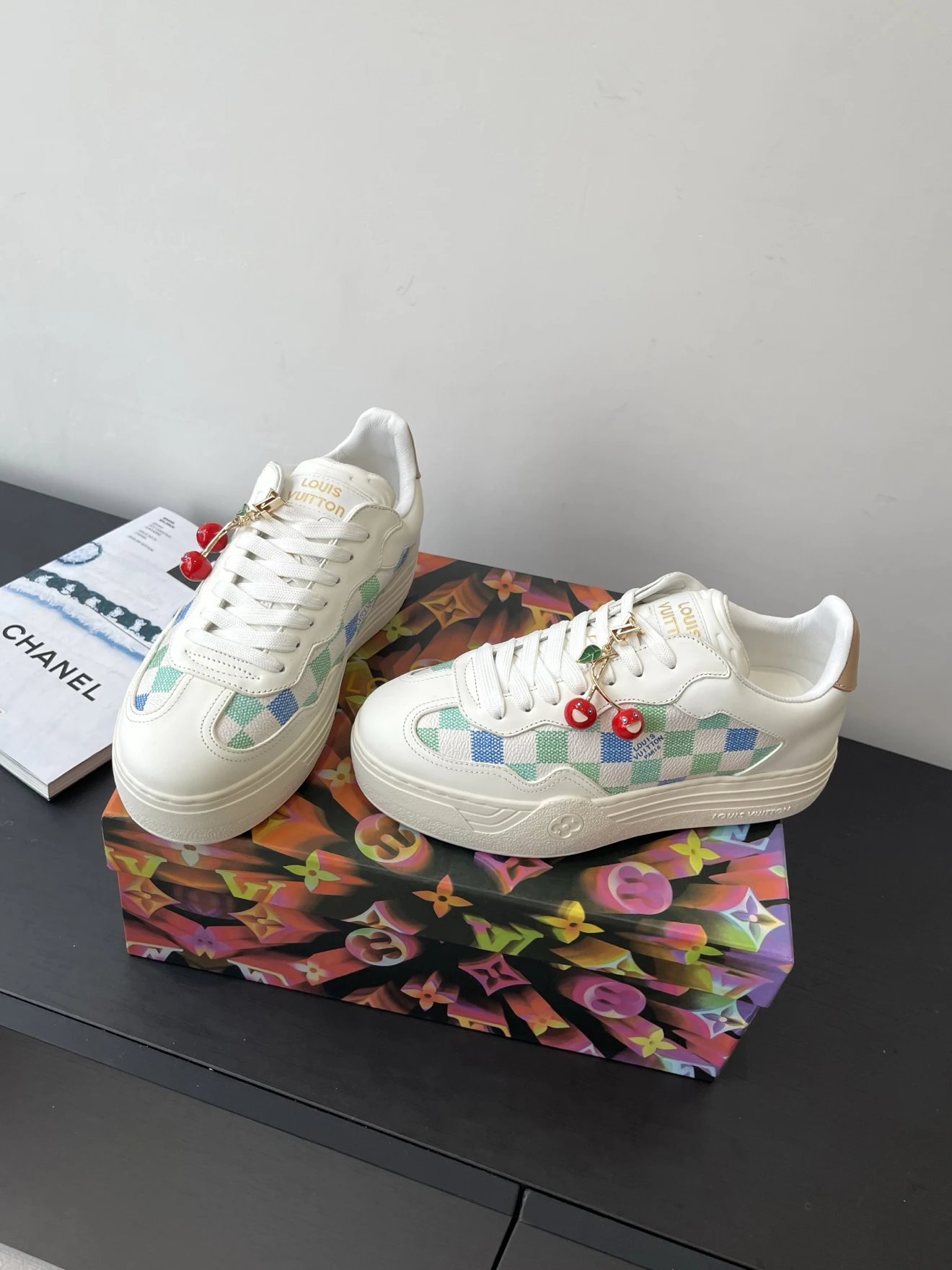 루이비통 다미에 비버리 힐스 스니커즈