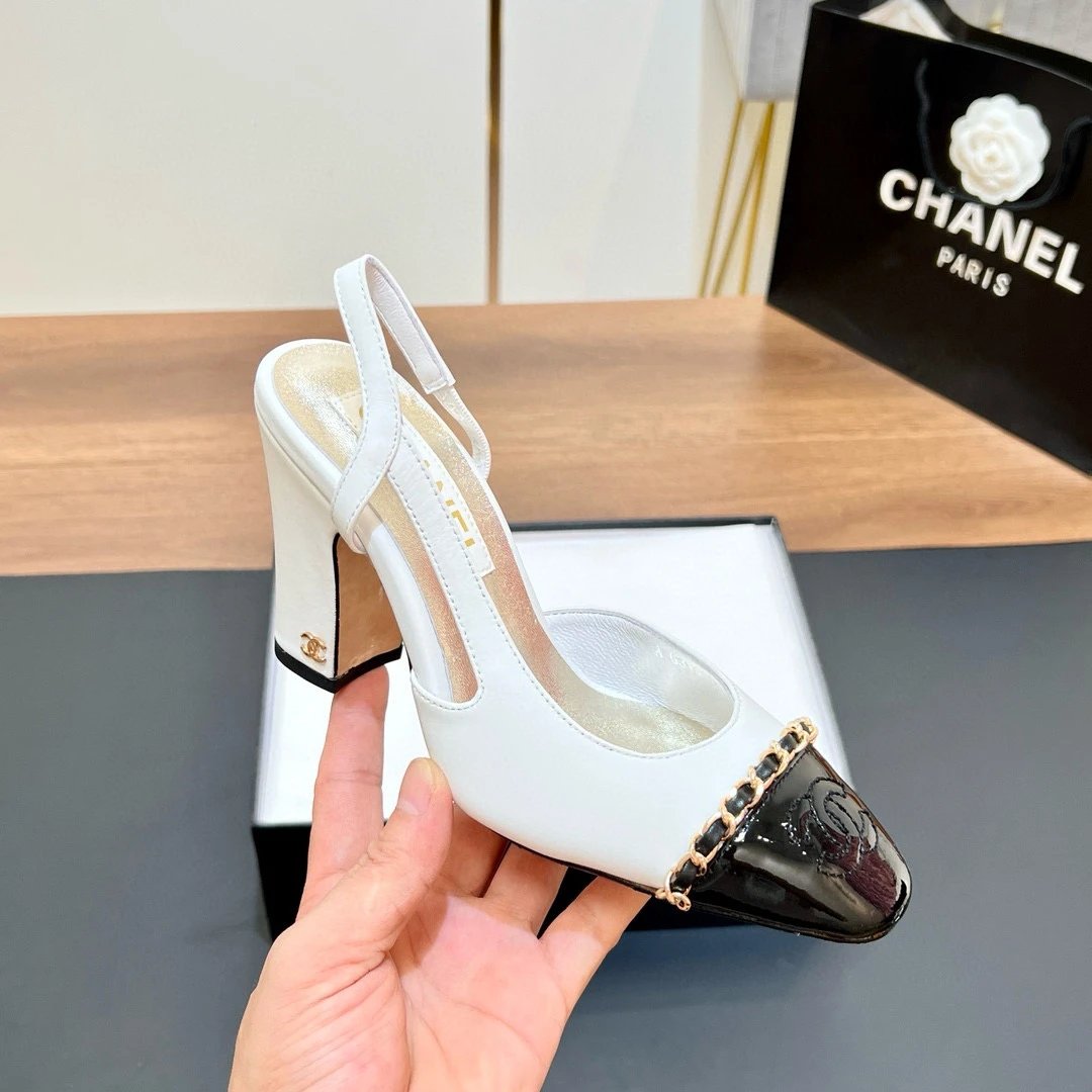 샤넬 슬링백 펌프스