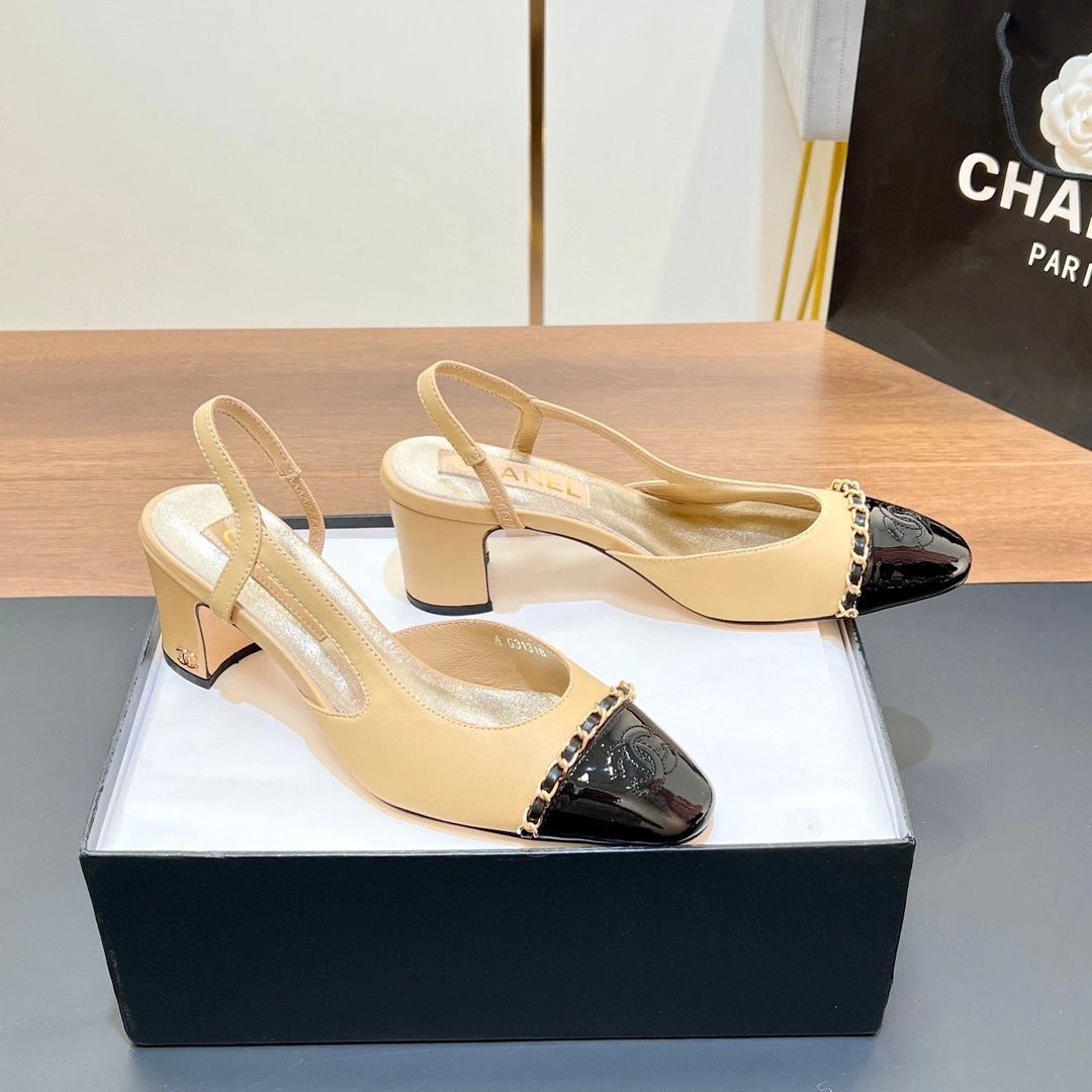 샤넬 슬링백 펌프스