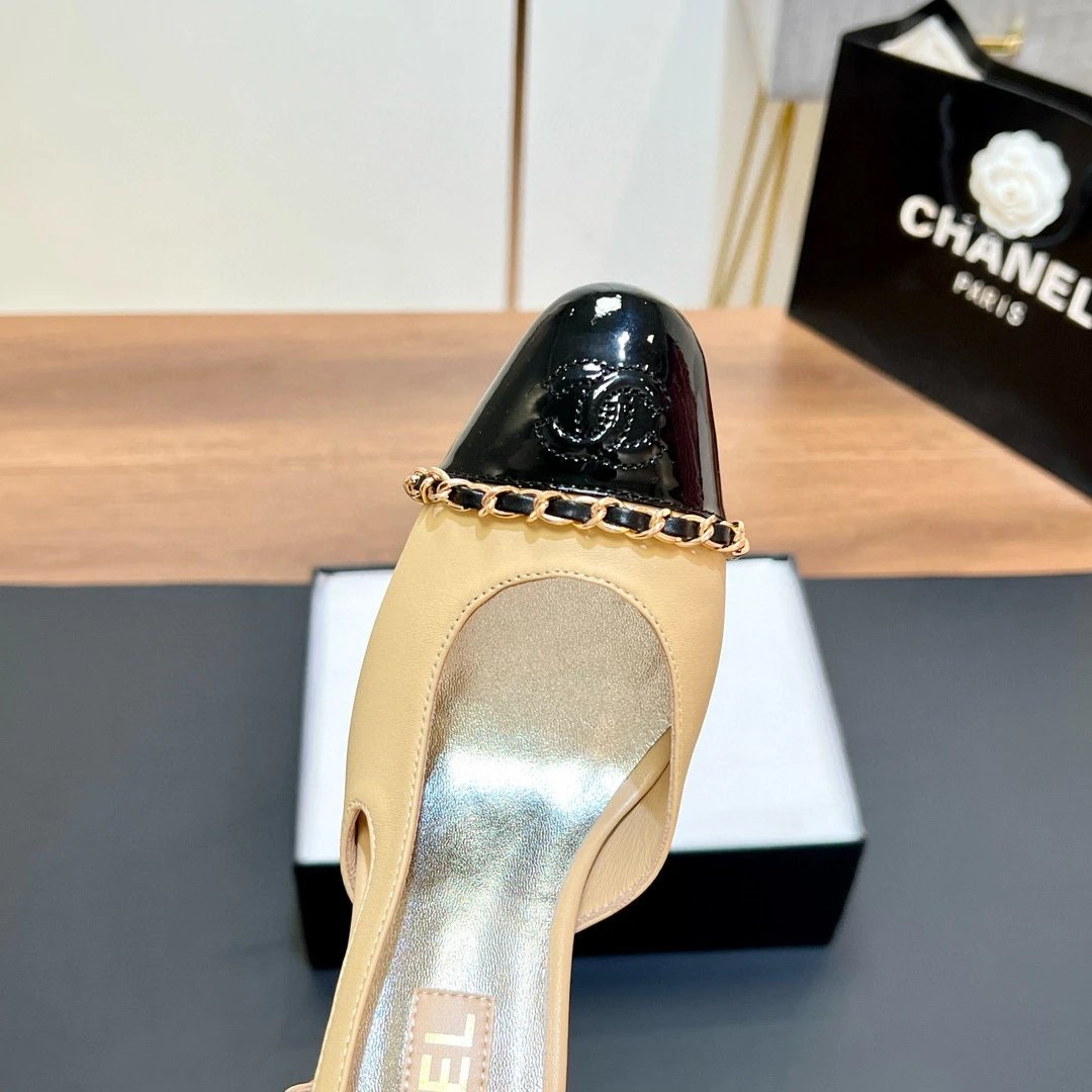 샤넬 슬링백 펌프스