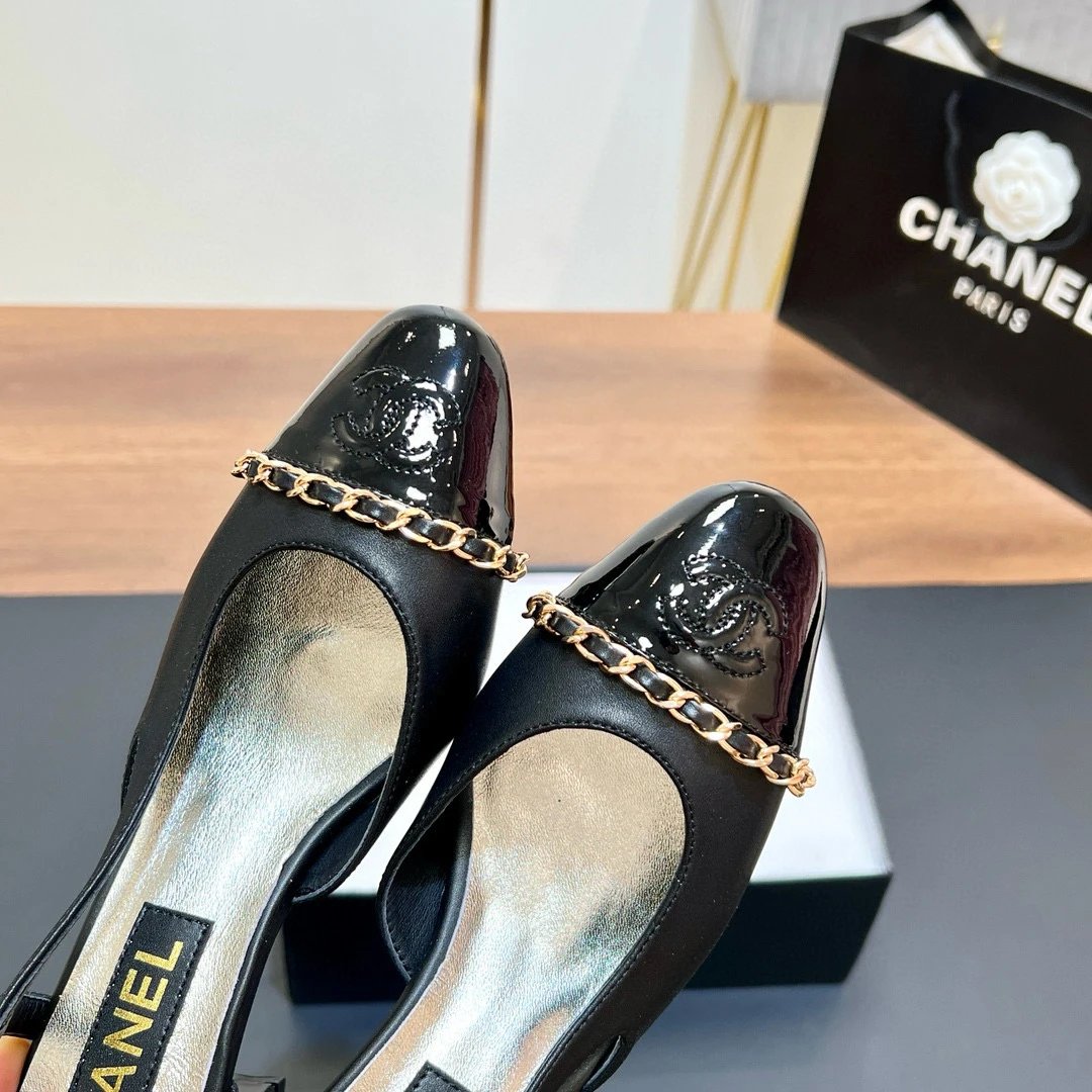 샤넬 슬링백 펌프스