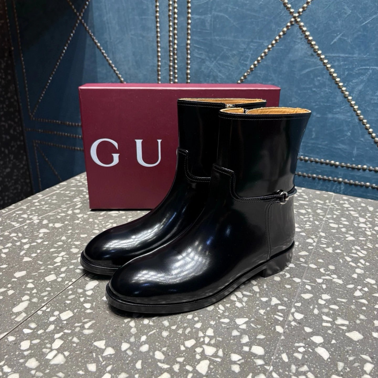 구찌 슬림 홀스빗 부츠 블랙 레더