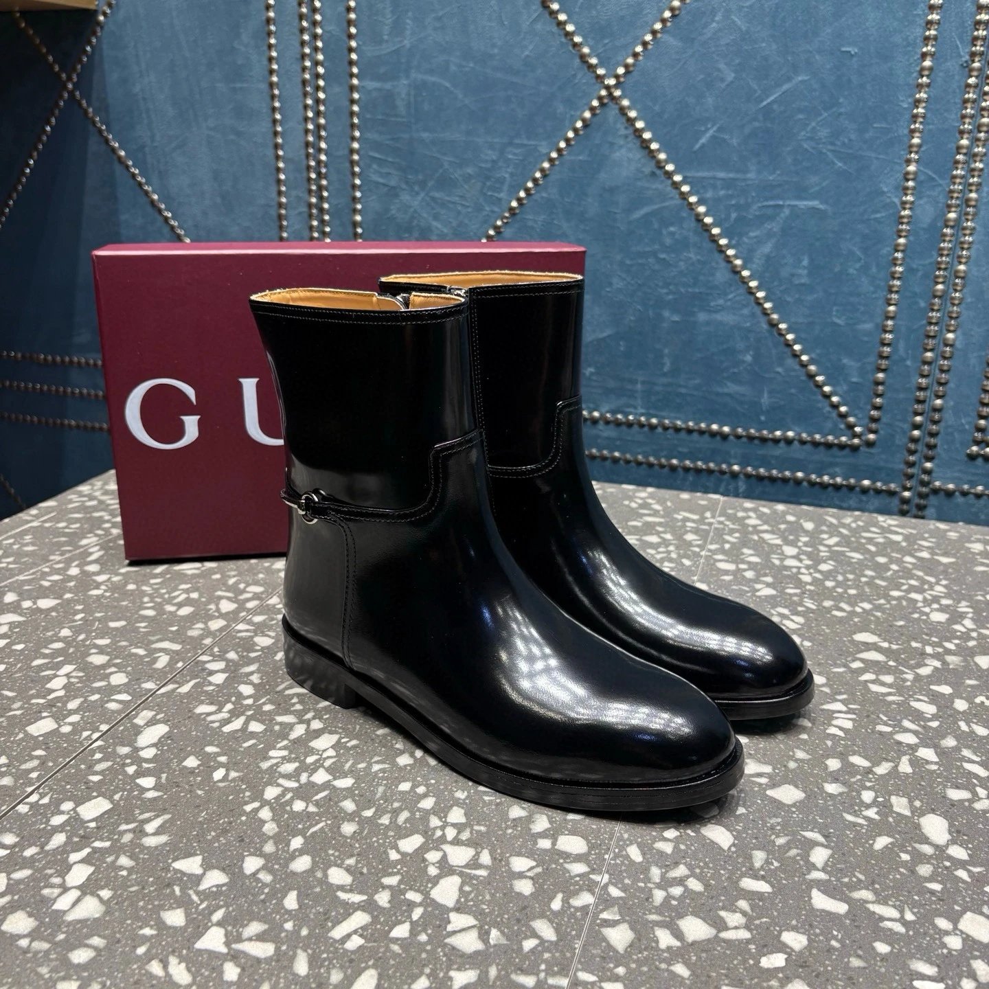 구찌 슬림 홀스빗 부츠 블랙 레더