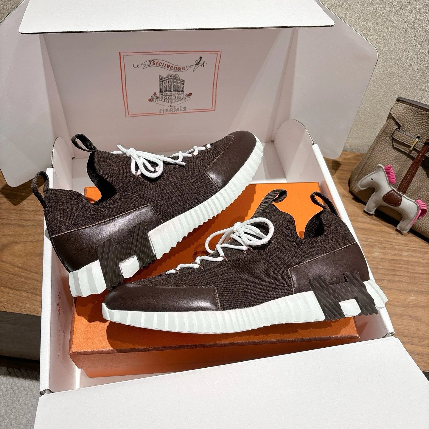 에르메스 바운싱 스니커즈