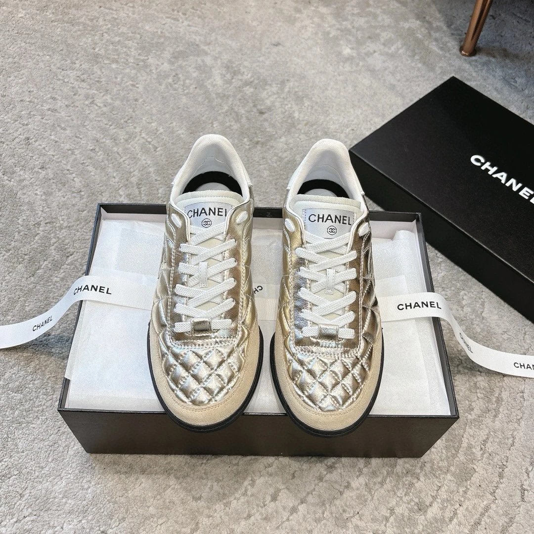 샤넬 라미네이티드 스니커즈