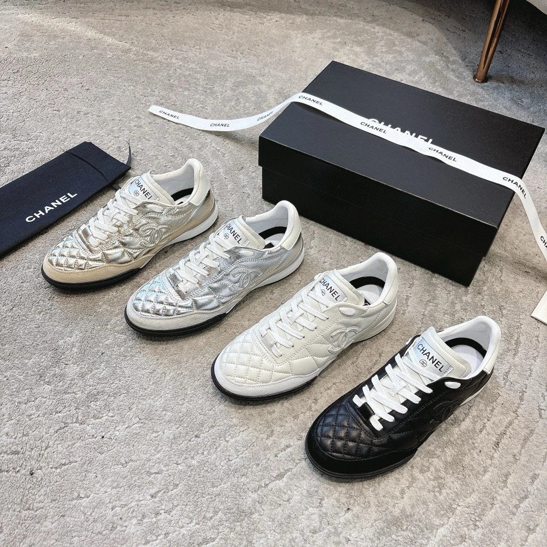 샤넬 라미네이티드 스니커즈