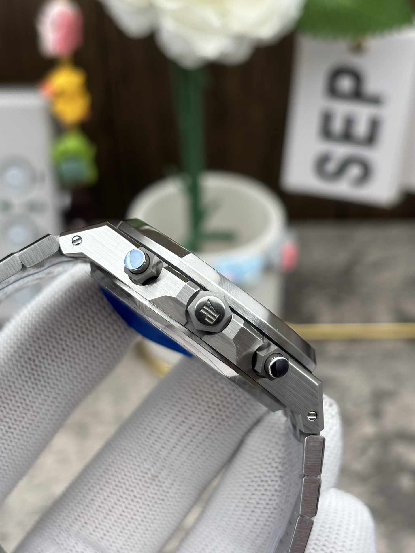 오데마 피게 로얄 오크 크로노그래프