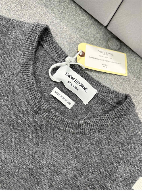 톰브라운 캐시미어 슬리브리스 4-Bar 니트 나시