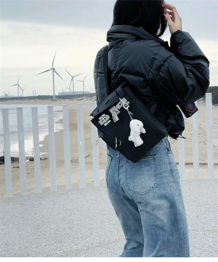 에르메스 핵아도 PM 토고