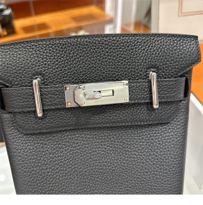 에르메스 핵아도 PM 토고