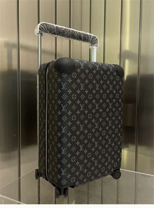 루이비통 호라이즌 비즈니스 M23002