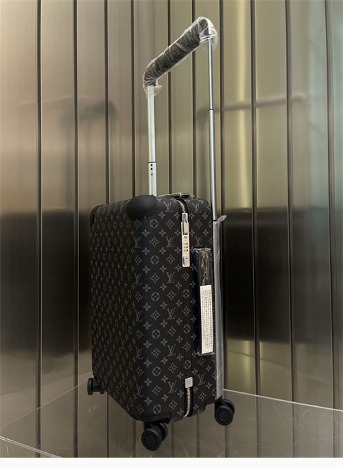 루이비통 호라이즌 비즈니스 M23002