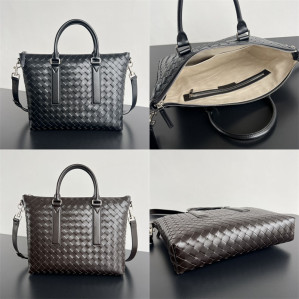 보테가베네타 인트레치아토 소프트 브리프케이스 “ 2 COLOR ”