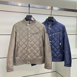 몽클레어 벌피 Vulple 숏 경량 패딩