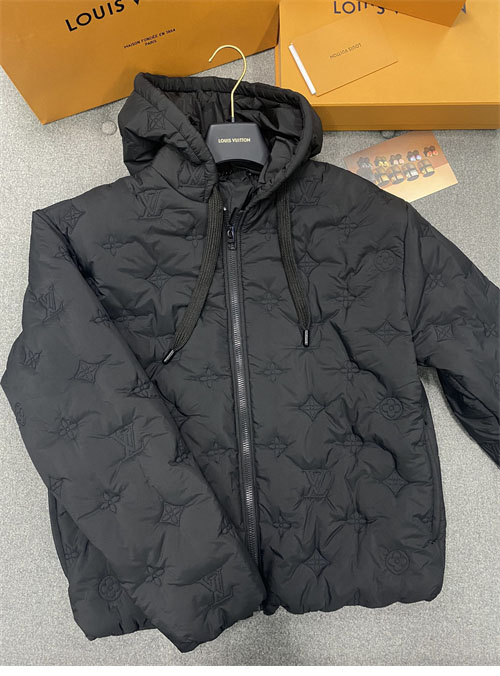 루이비통 모노그램 퀼티드 후디 블루종