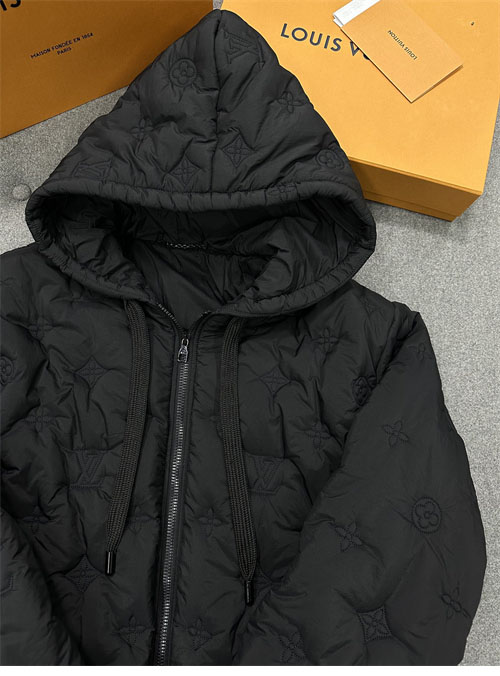 루이비통 모노그램 퀼티드 후디 블루종
