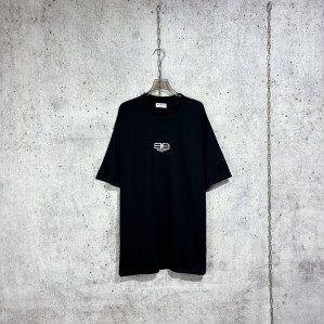 발렌시아가 BB Prais 만팔 티셔츠 블랙