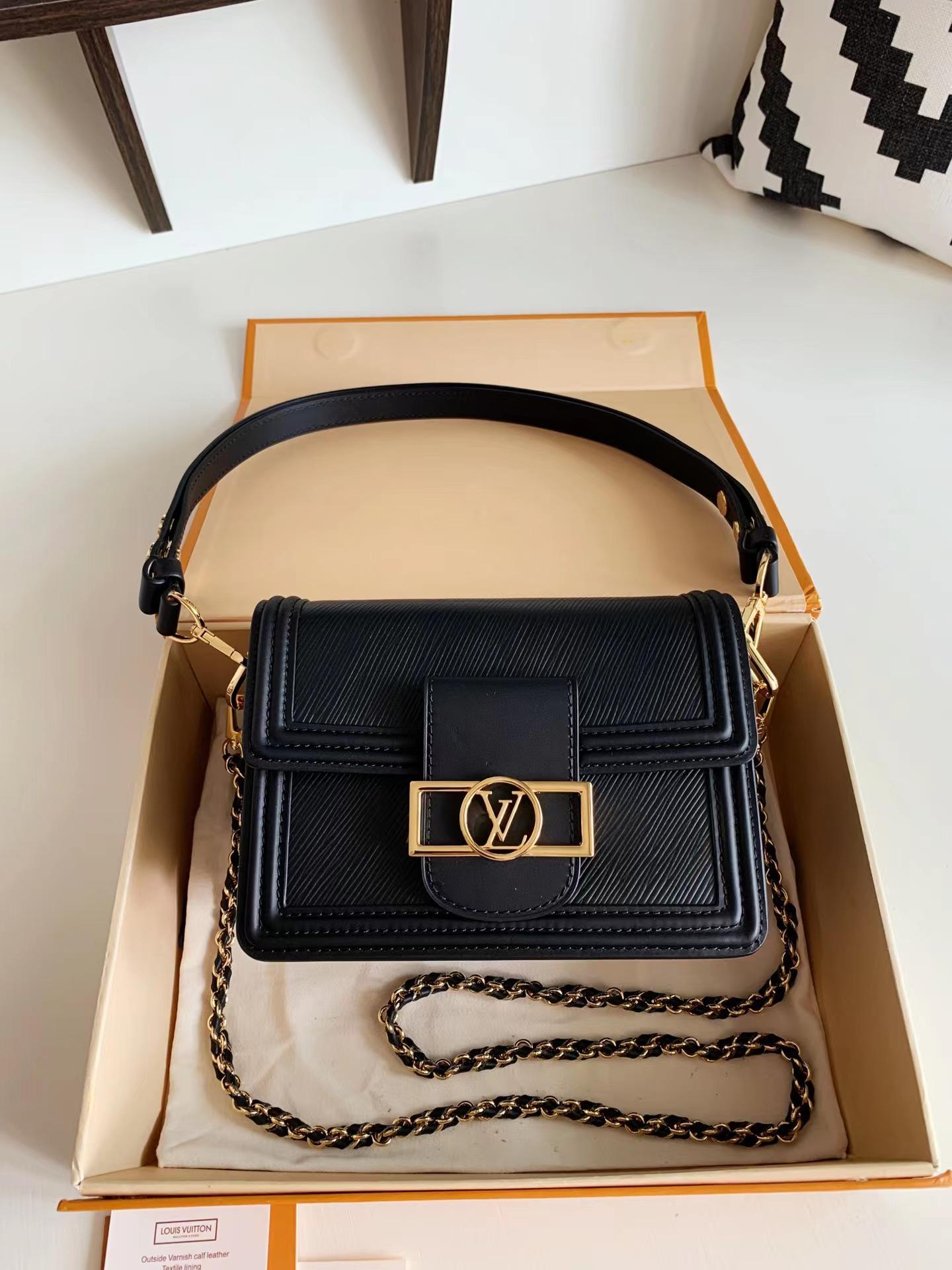 Louis Vuitton Dauphine Mini MM