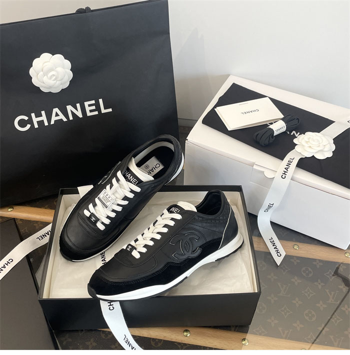 샤넬 25SS 프리 CC로고 스니커즈