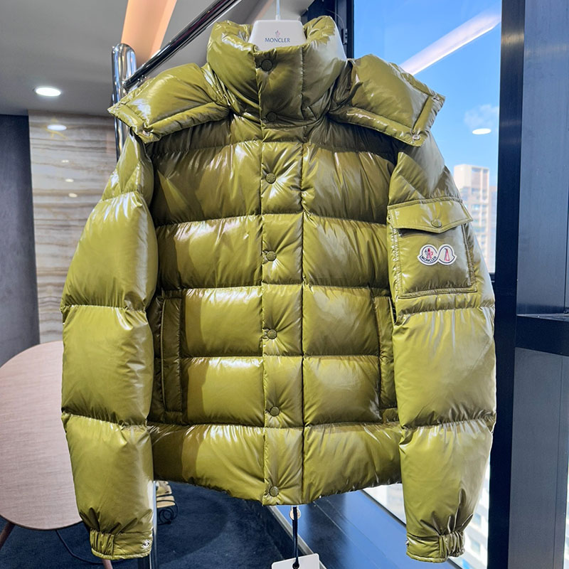 몽클레어 마야 Maya 70 숏 다운 패딩 자켓