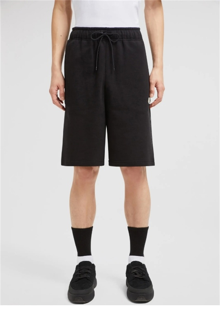 몽클레어 x FRGMT 플리스 버뮤다 쇼츠