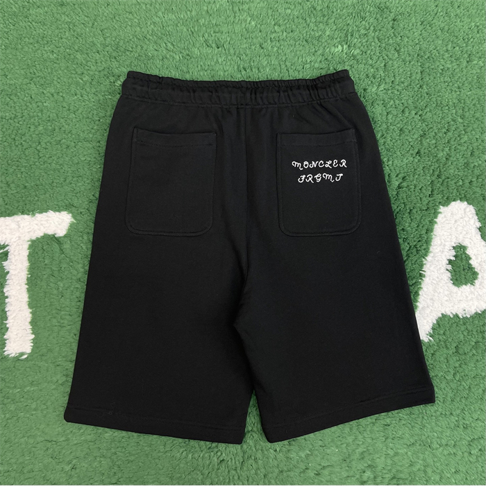 몽클레어 x FRGMT 플리스 버뮤다 쇼츠