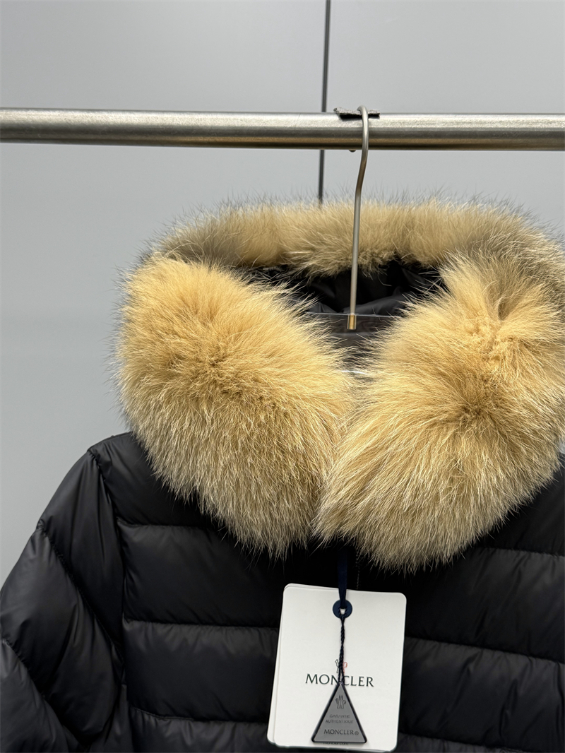 몽클레어 Cupidone 큐피돈 숏 다운 패딩 자켓