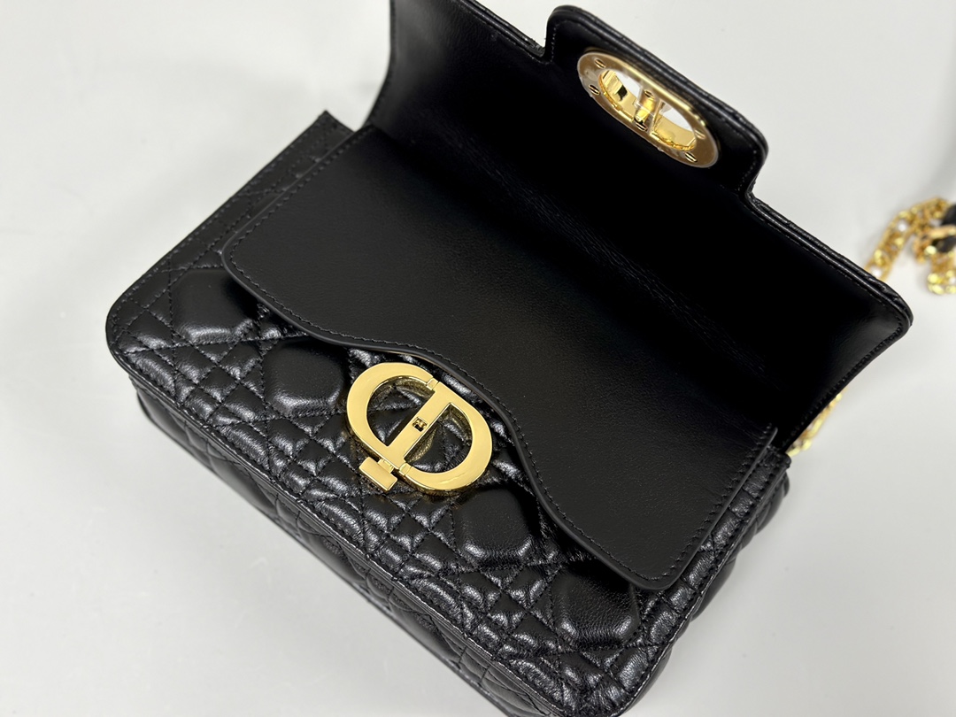 디올 까나쥬 스티칭 줄리 스몰 탑 핸드백 22*14*8CM “2COLOR”