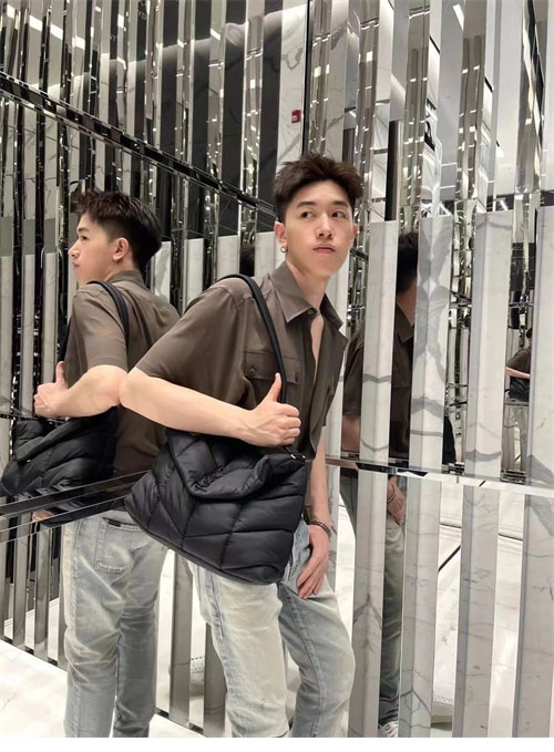 생로랑 루루 패디드 숄더 백 733630