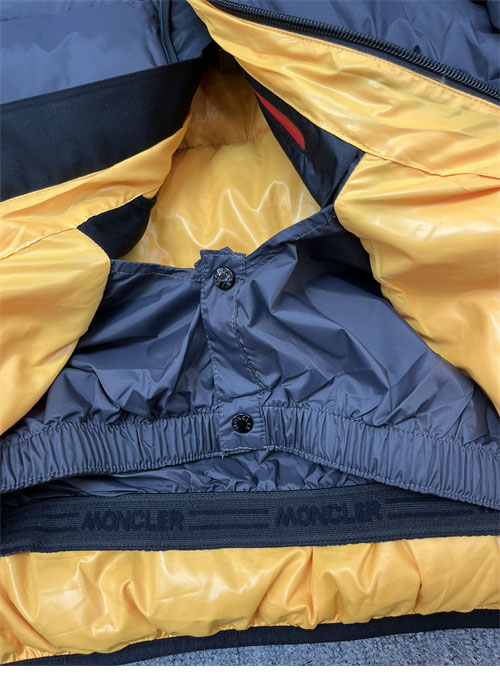 몽클레어 그레노블 힌터툭스 Hintertux 패딩 다운 자켓