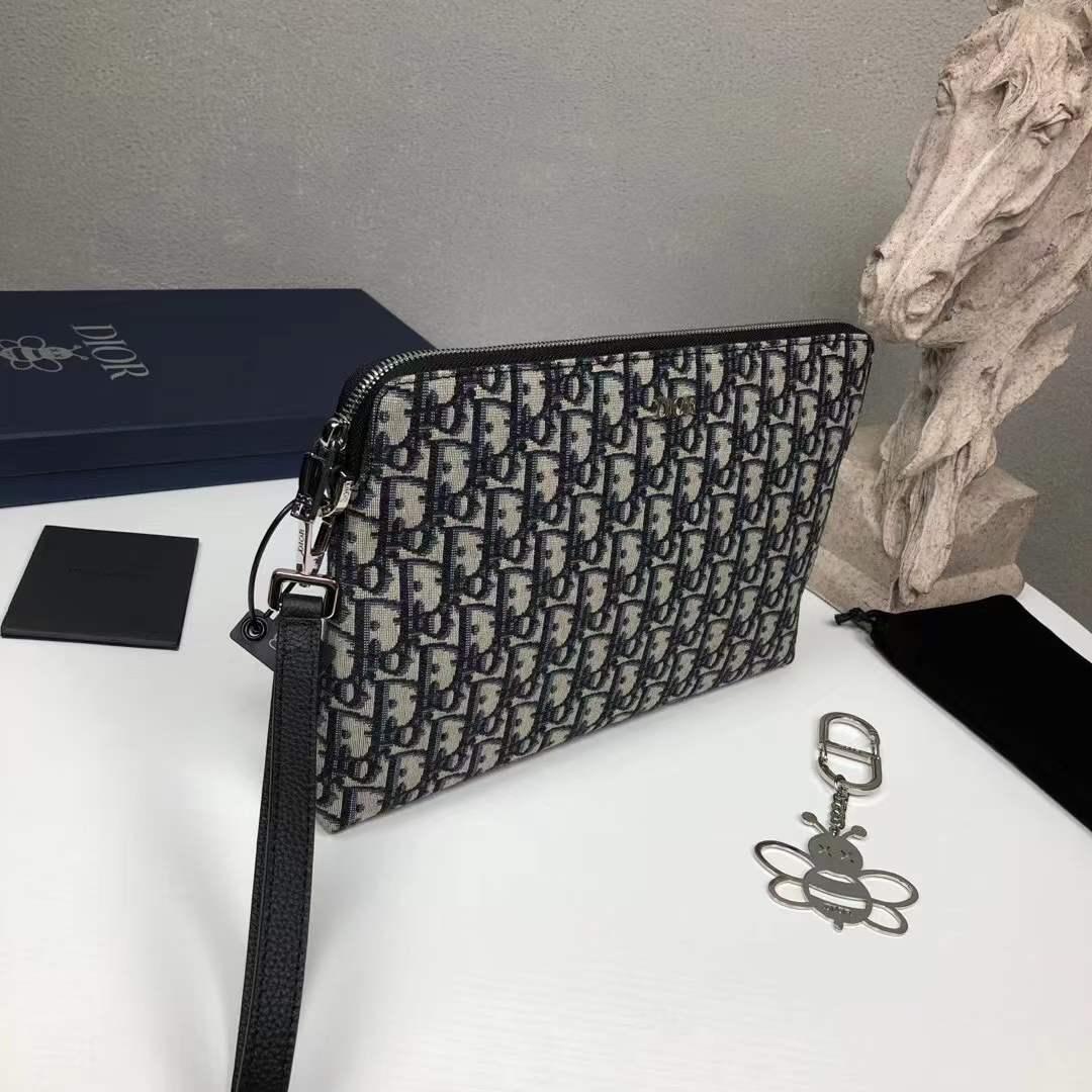 Dior Pouch