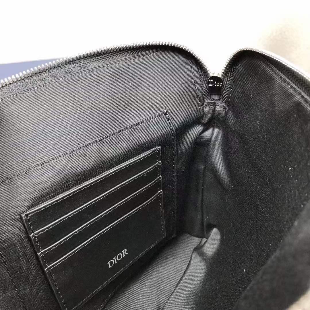 Dior Pouch