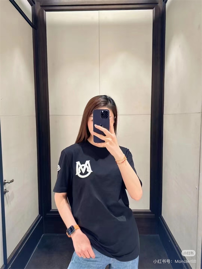 몽클레어 모노그램 반팔 티셔츠