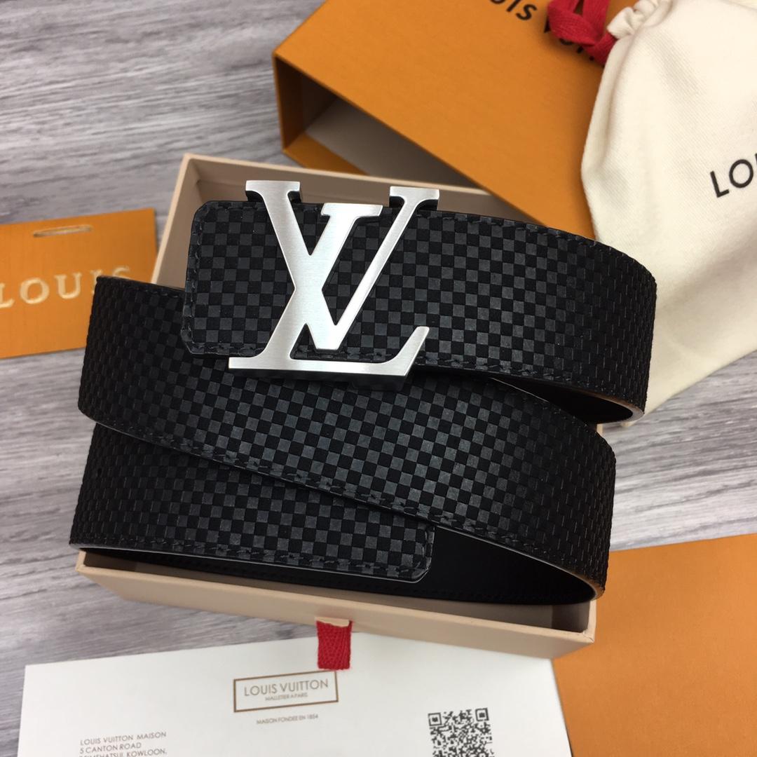 Louis Vuitton 9