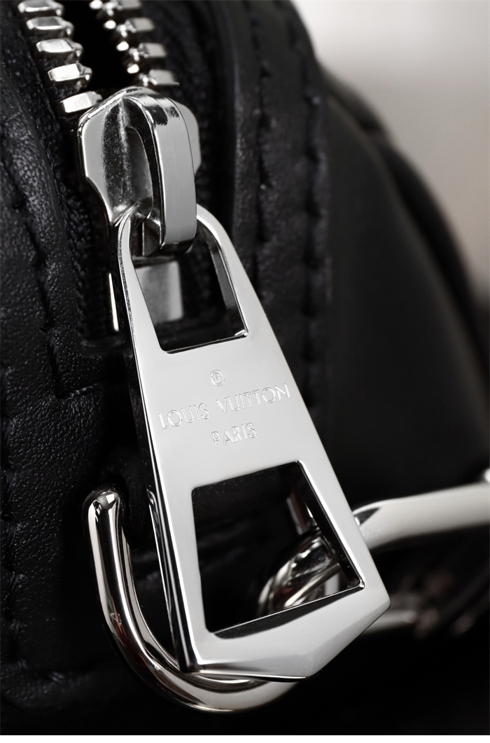 루이비통 스피디 카고 바이브 M12965