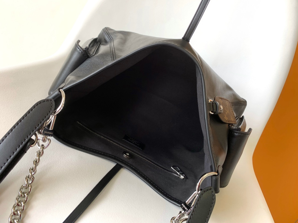 Louis Vuitton Carry All Cargo PM