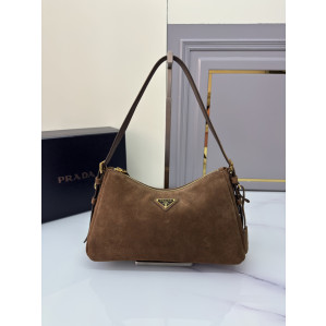 프라다 에메 미디움 스웨이드 숄더 토트백
