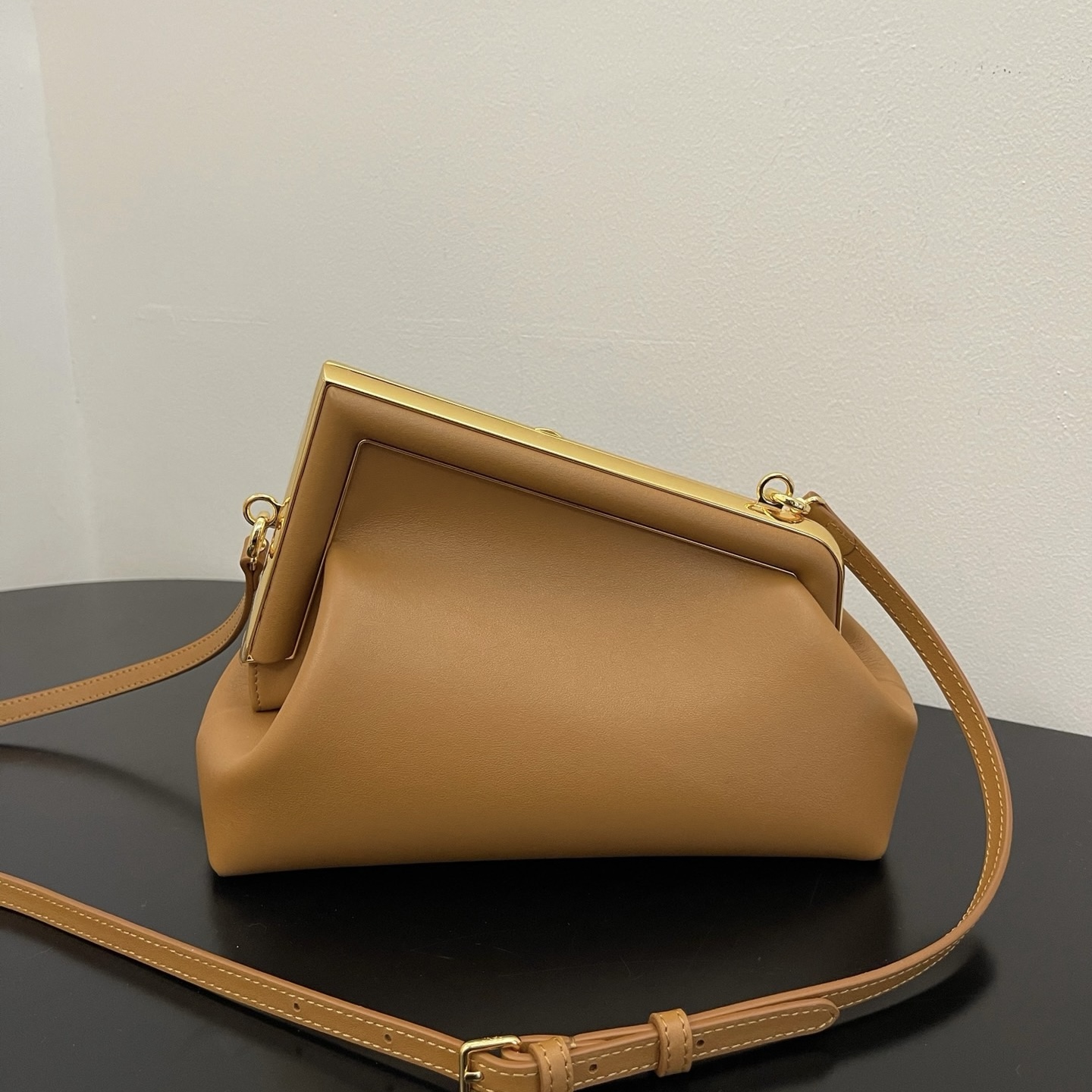 펜디 스몰 퍼스트백