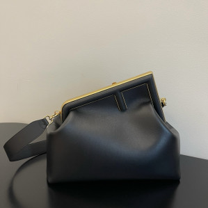 펜디 미디움 퍼스트백