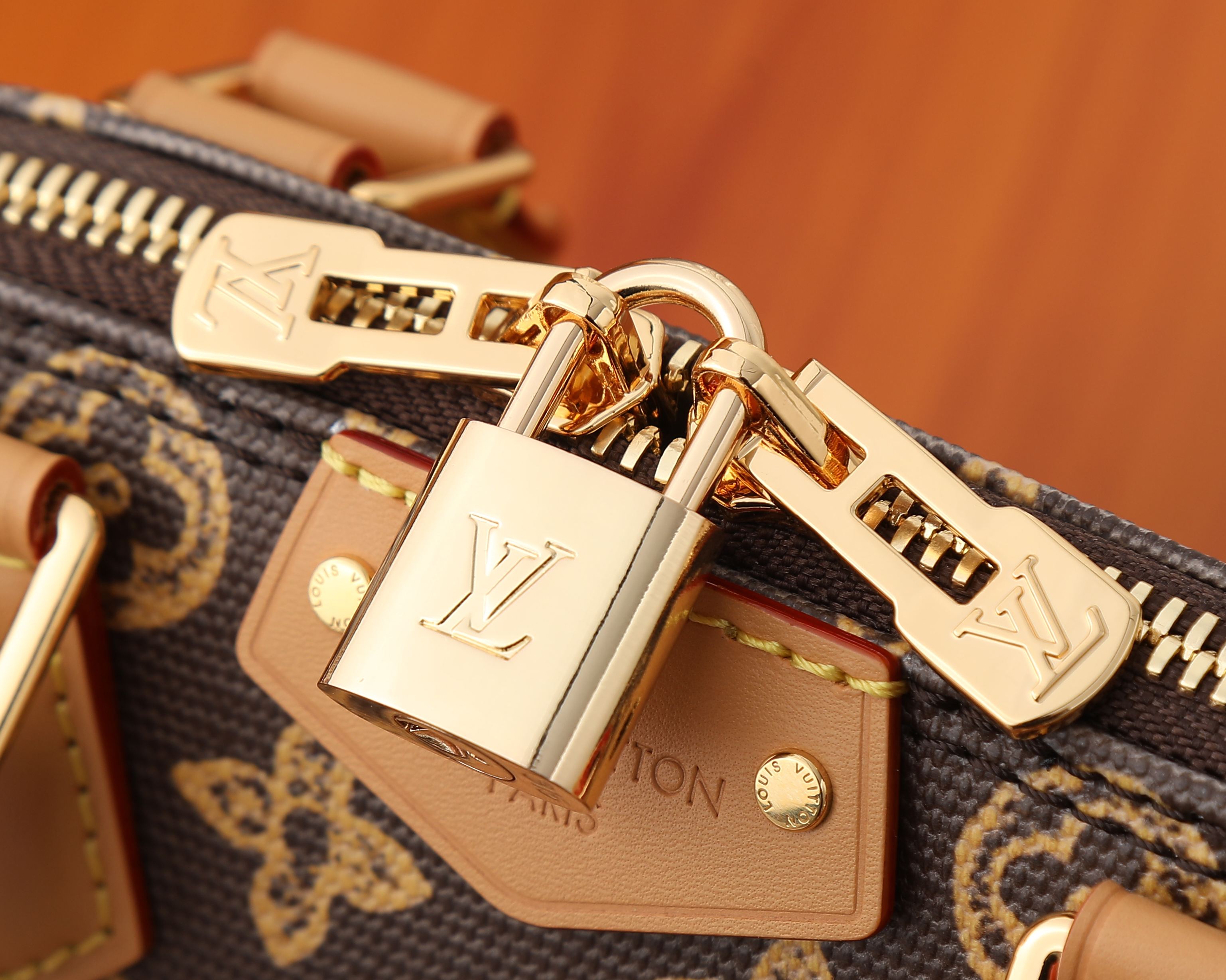 루이비통 알마 BB 트렁크