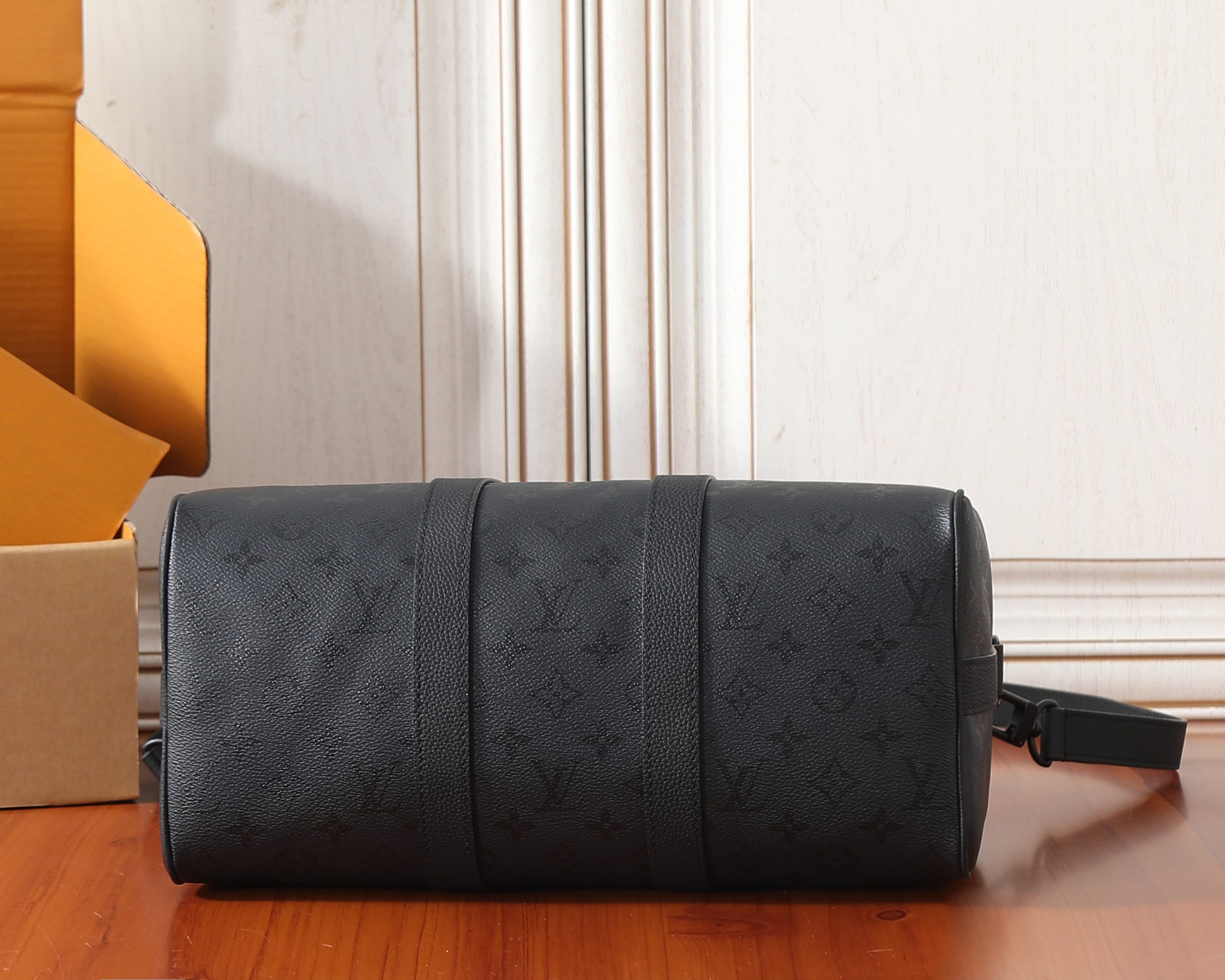 루이비통 키폴 반둘리에 35