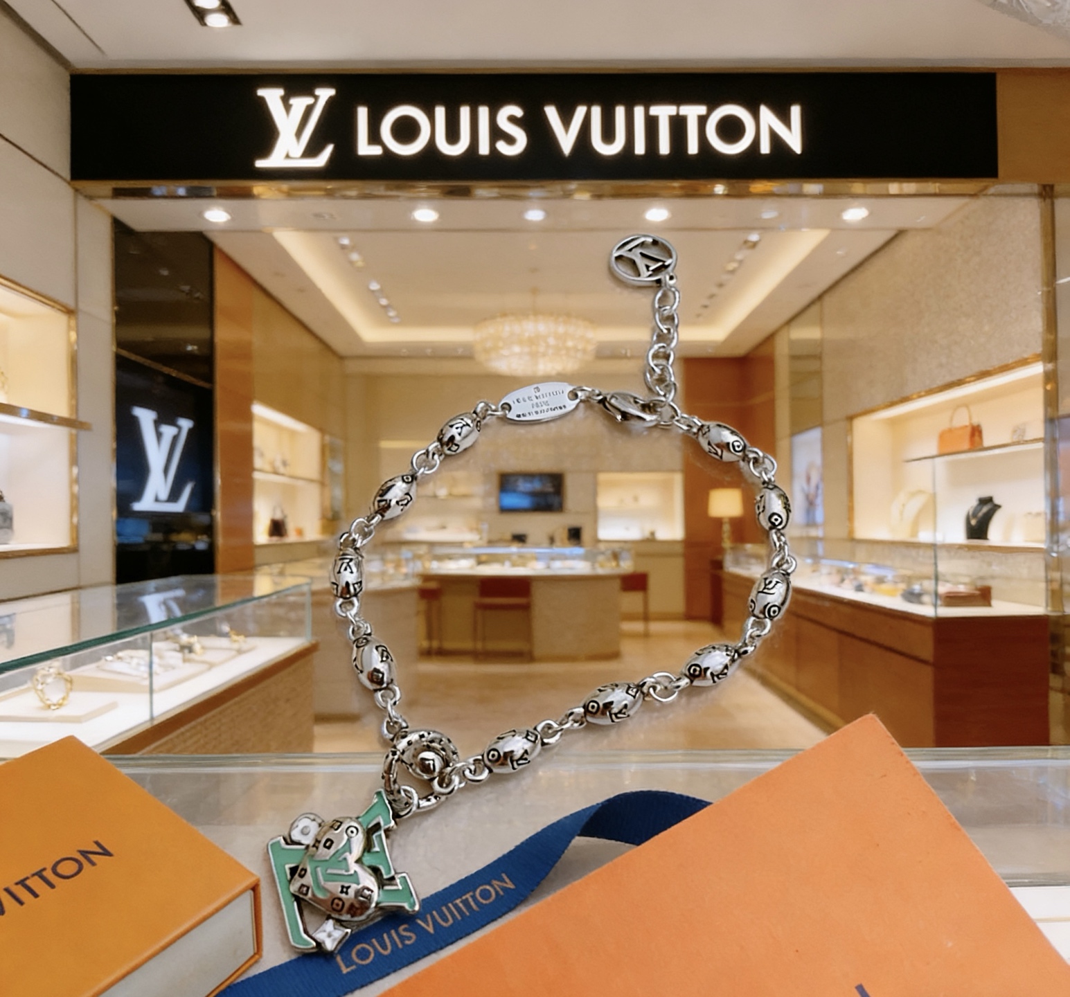 루이비통 모노그램 크래커 브레이슬릿