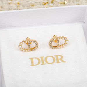 디올 쁘띠 CD 이어링