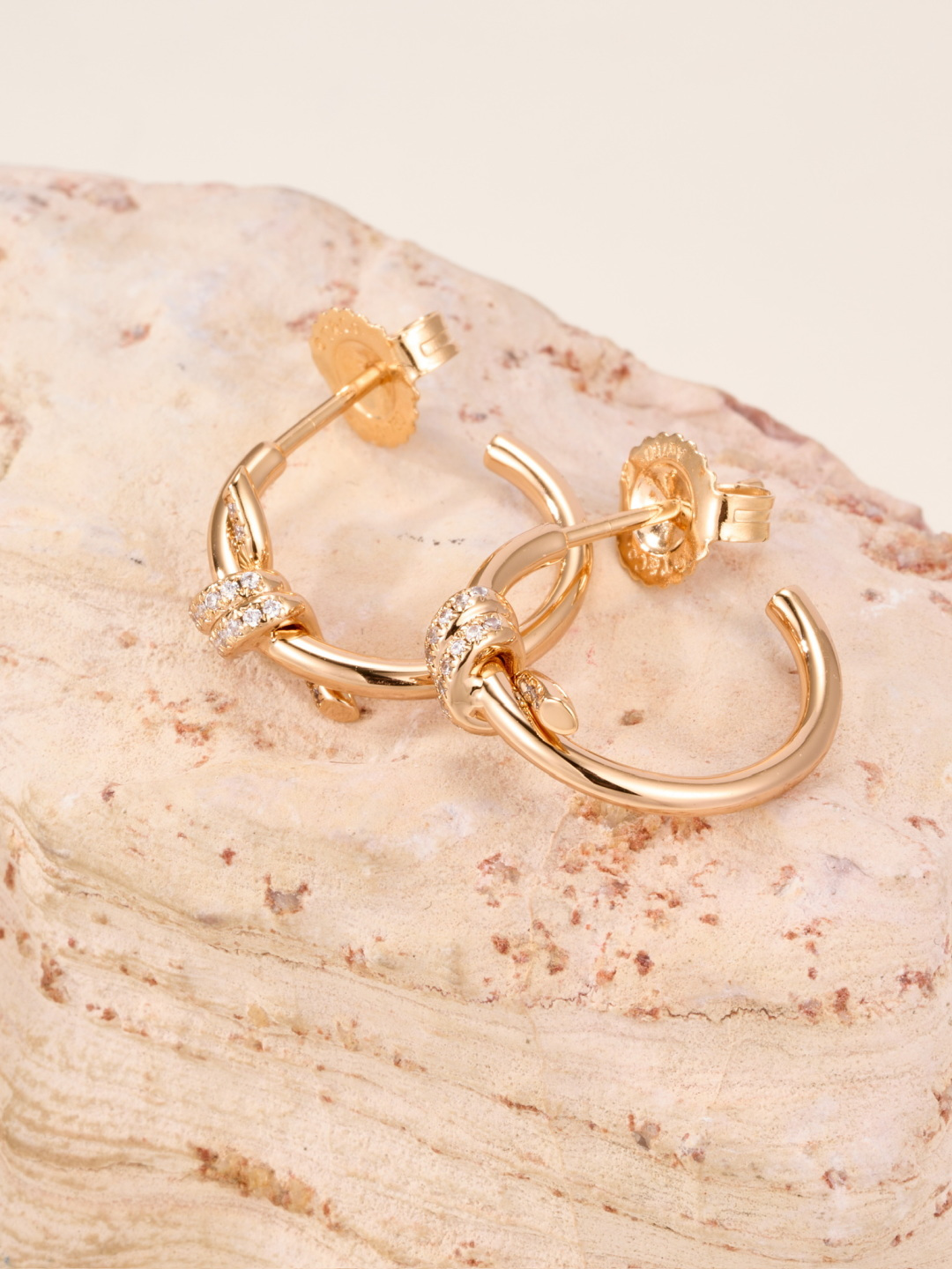 티파니 노트 후프 이어링