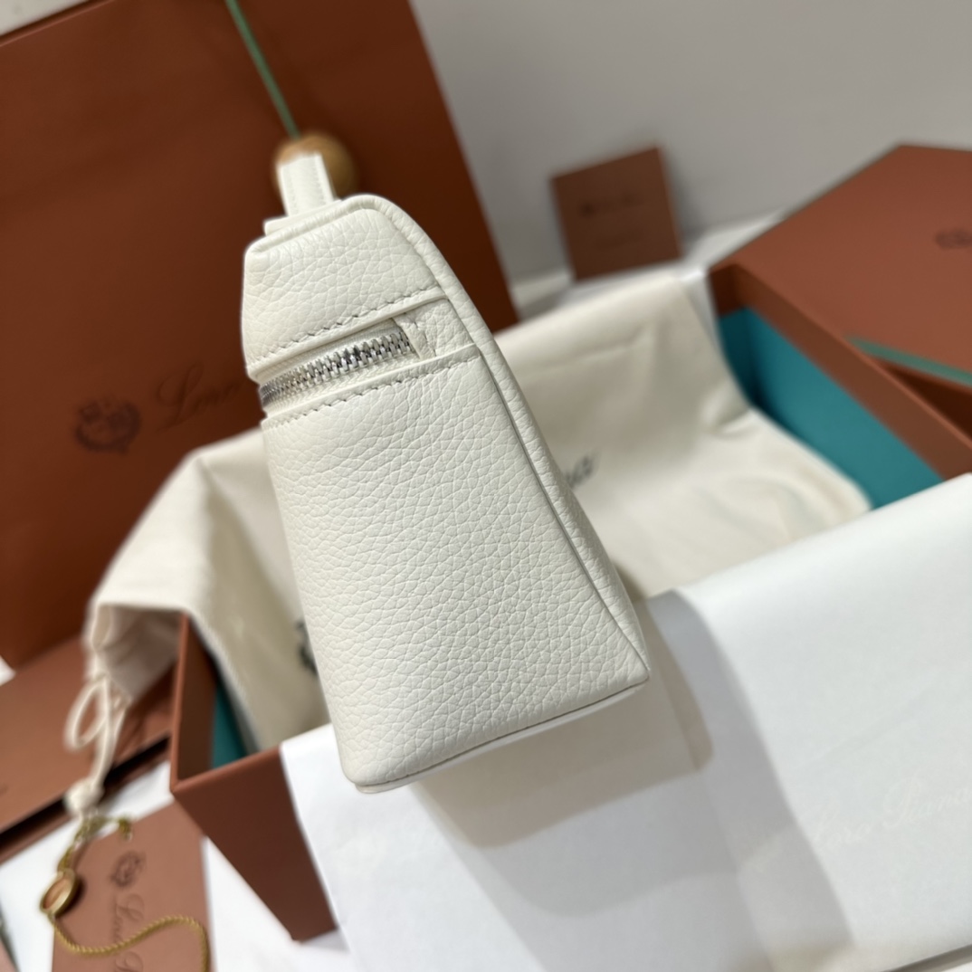 로로피아나 엑스트라 포켓 파우치 L19